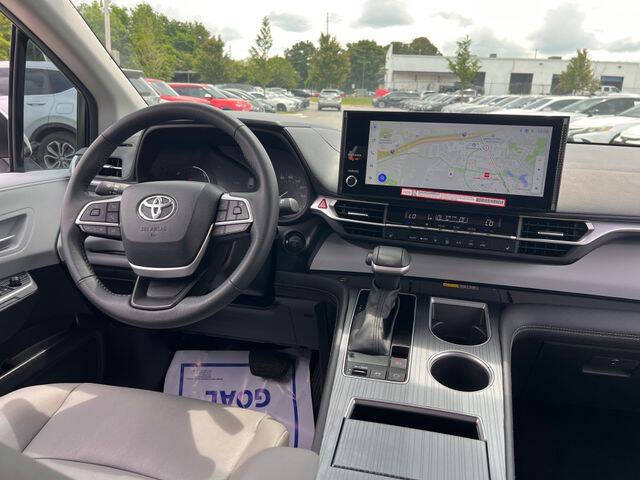 2025 Toyota Sienna