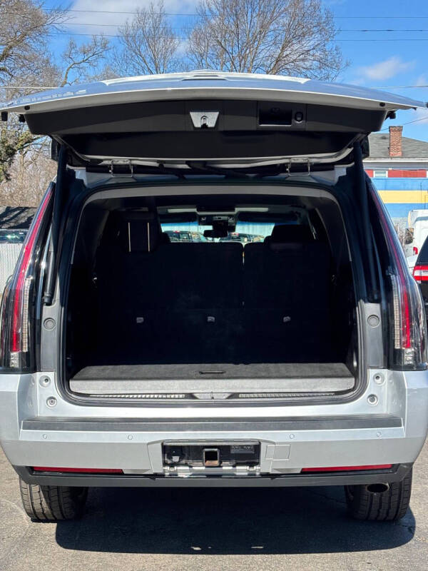 2019 Cadillac Escalade ESV Luxury