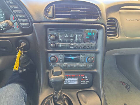 2004 Chevrolet Corvette