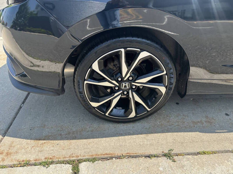 2017 Honda Civic Si w/Summer Tires
