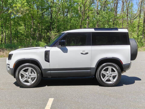 2023 Land Rover Defender 90 SE
