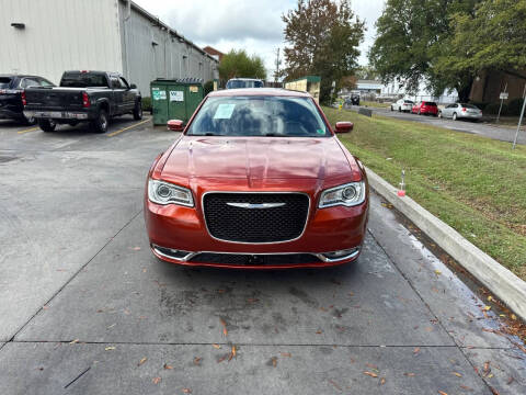 2021 Chrysler 300 Touring L