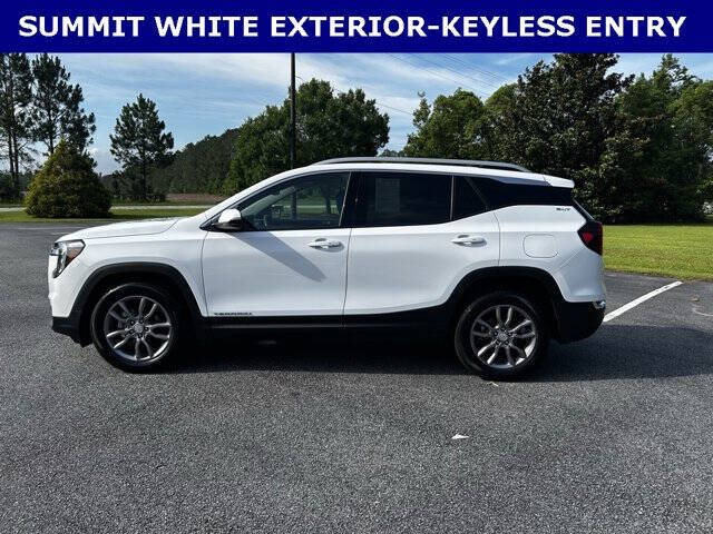 2024 GMC Terrain SLT