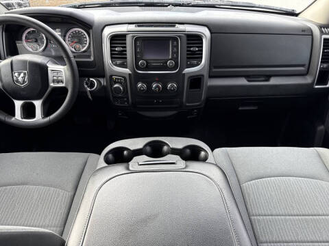 2024 RAM 1500 Classic