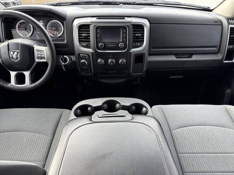 2024 RAM 1500 Classic
