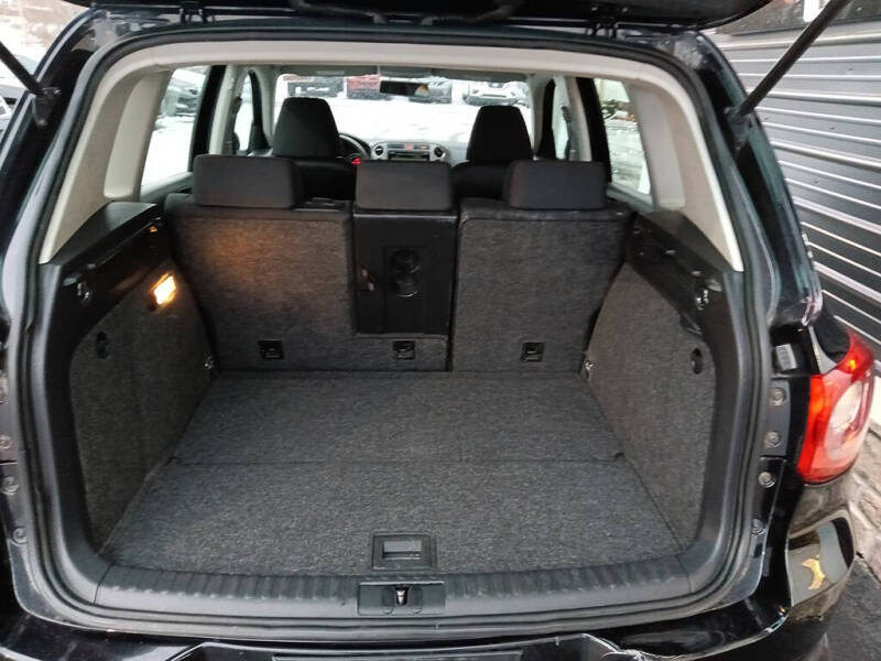 2011 Volkswagen Tiguan S