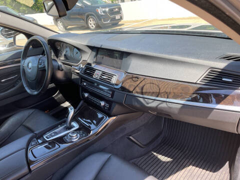 2013 BMW 5 Series 528i