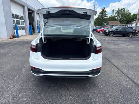 2025 Volkswagen Jetta S