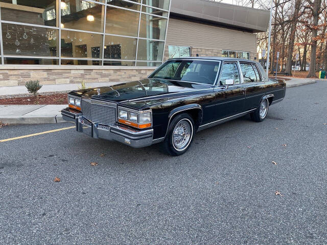 1987 Cadillac Fleetwood for sale at Vintage Motors USA in Roselle, NJ