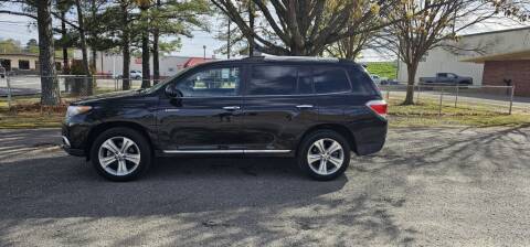 2013 Toyota Highlander for sale at A & P Automotive in Montgomery AL