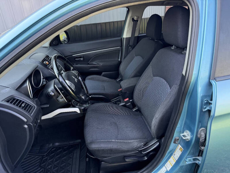 2011 Mitsubishi Outlander Sport SE