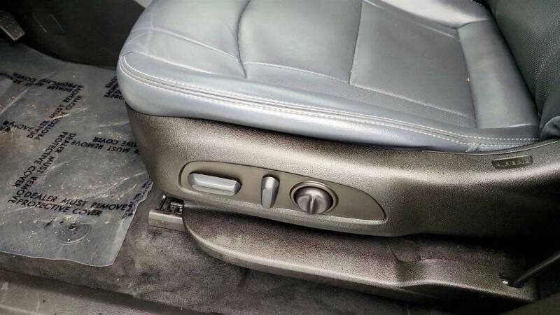 2022 Buick Enclave Essence