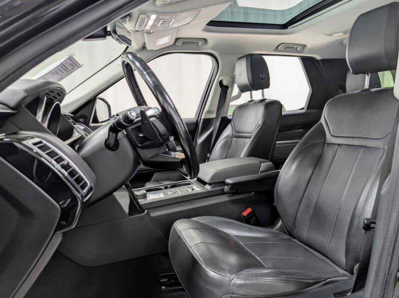 2019 Land Rover Discovery SE