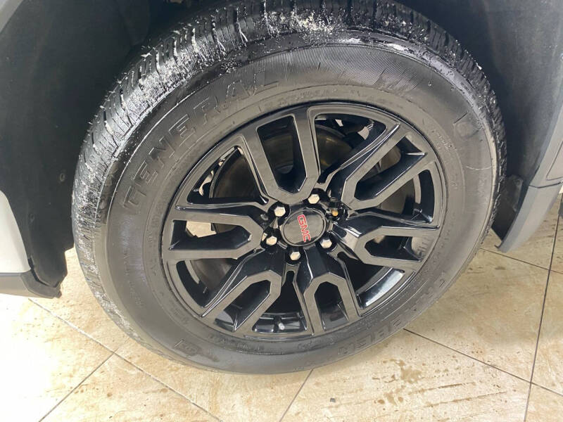 2024 GMC Sierra 1500 Elevation Standard