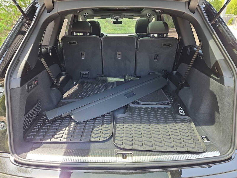 2025 Audi Q7 quattro Premium Plus 55 TFSI