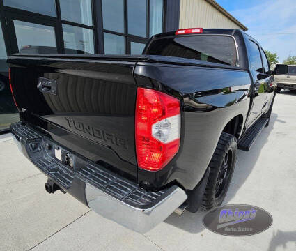 2015 Toyota Tundra Crewmax SR5