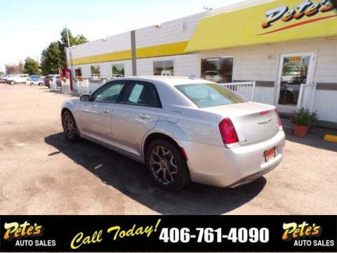 2018 Chrysler 300 S