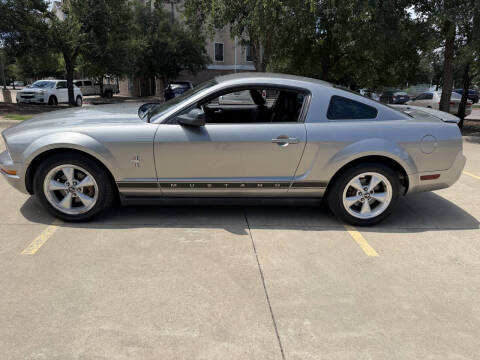 2008 Ford Mustang V6 Deluxe