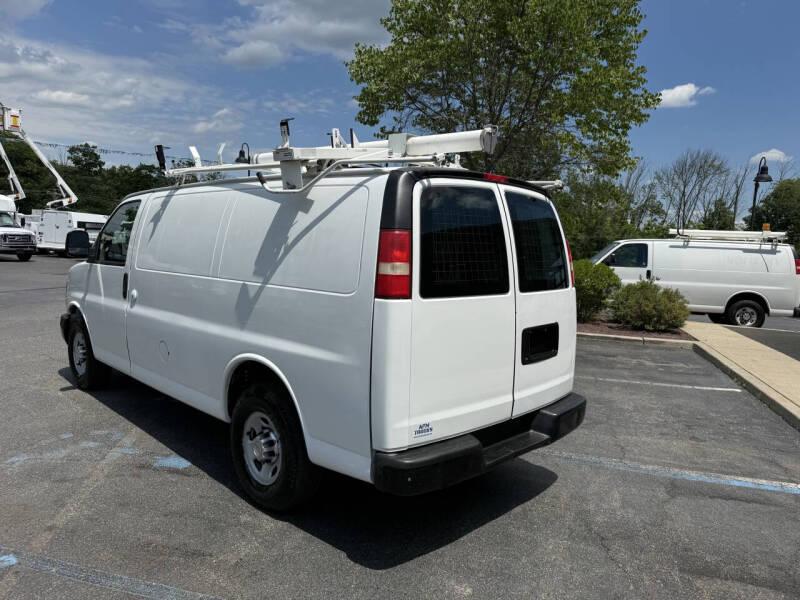 2011 Chevrolet Express 2500
