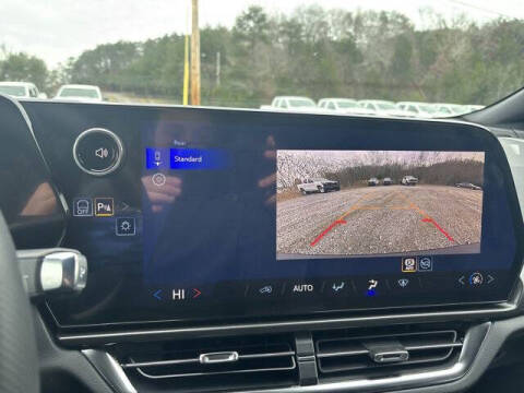 2026 Chevrolet Equinox EV LT 1