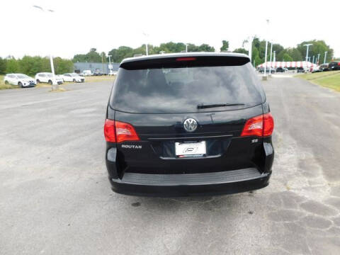 2012 Volkswagen Routan