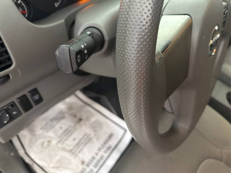 2012 Nissan Frontier SV V6
