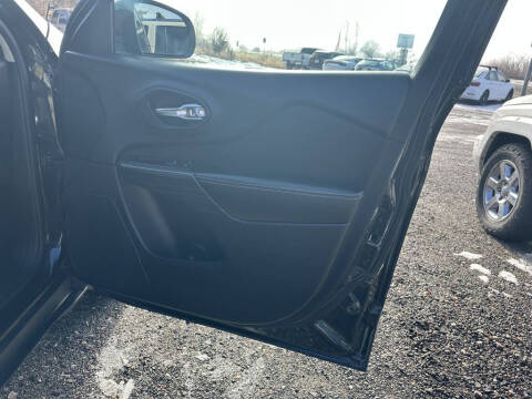 2016 Jeep Cherokee Sport