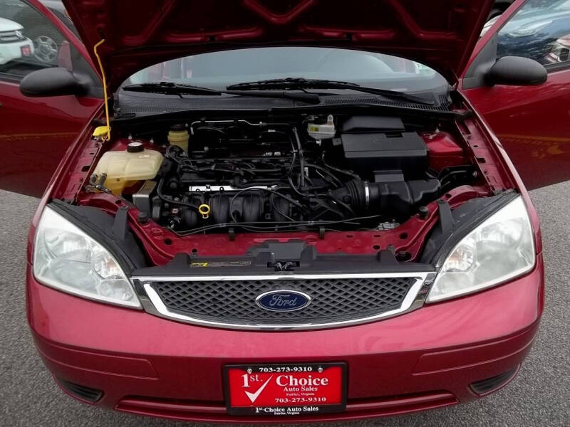 2005 Ford Focus ZX5 S