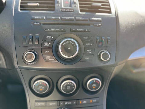 2013 Mazda MAZDA3 i Touring