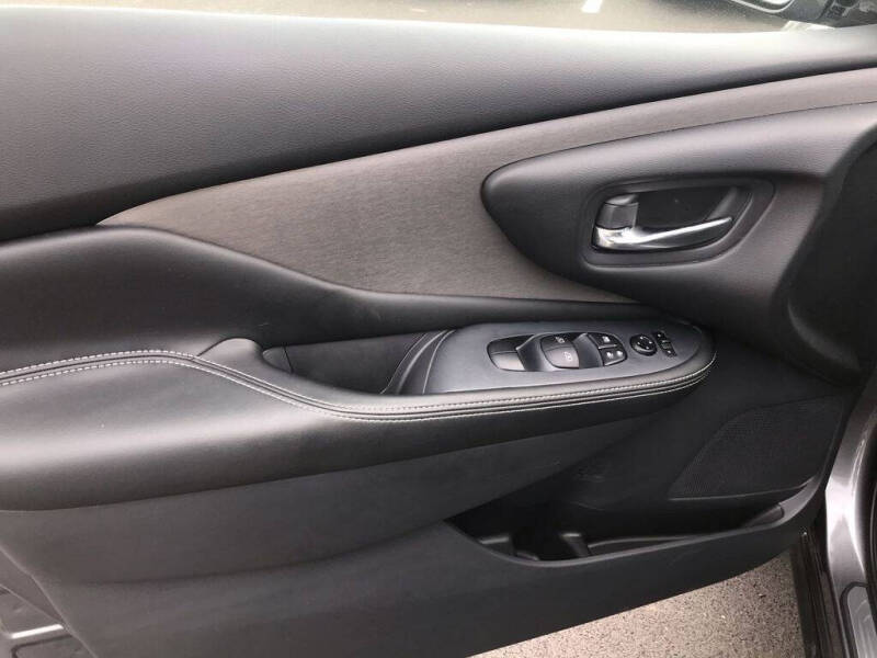 2024 Nissan Murano SV
