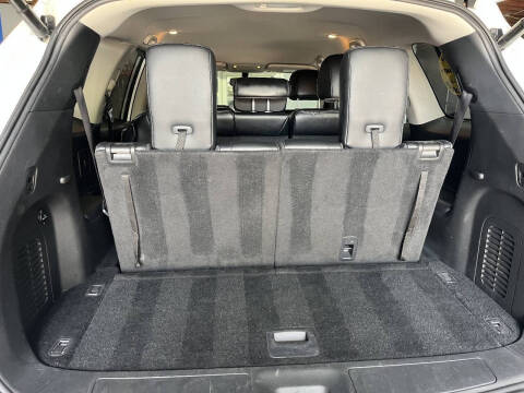 2018 Nissan Pathfinder SL