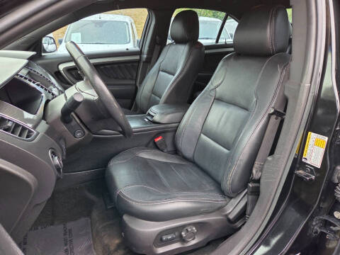 2014 Ford Taurus SEL