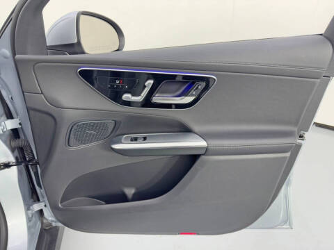 2025 Mercedes-Benz GLC GLC 300