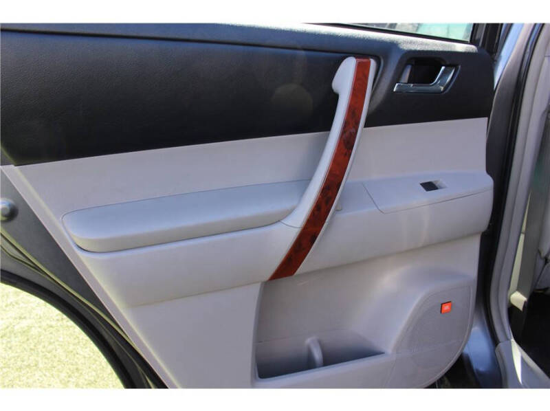 2011 Toyota Highlander Limited