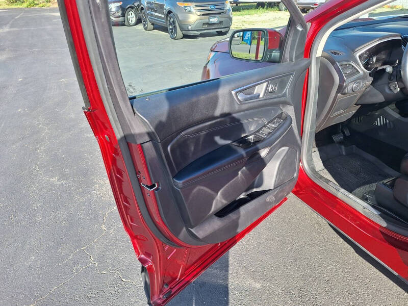 2018 Ford Edge Titanium