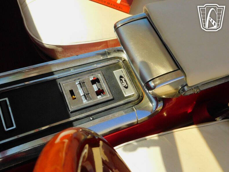 1965 Ford Thunderbird