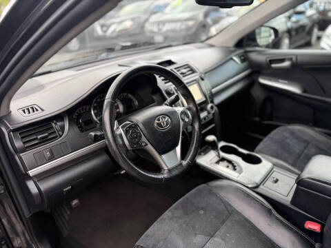 2012 Toyota Camry SE V6