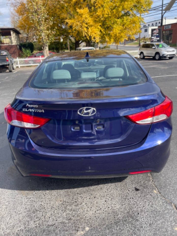 2012 Hyundai ELANTRA for sale at MAIN ST AUTO SALES in Harrisonburg, VA