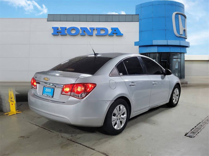 2014 Chevrolet Cruze LS Auto