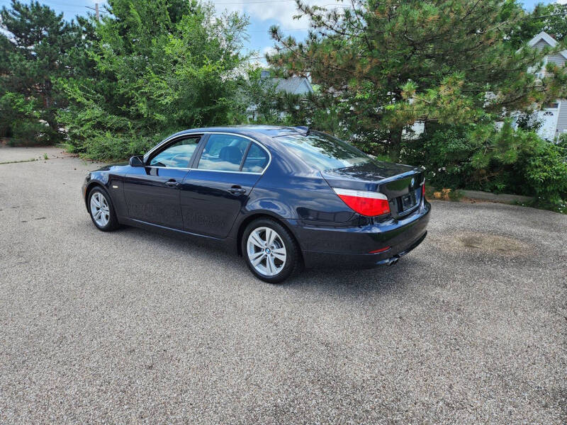 2009 BMW 5 Series 528i xDrive