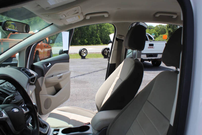 2013 Ford C-MAX Hybrid SE
