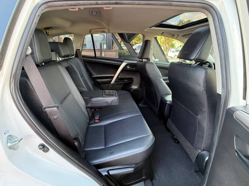 2016 Toyota RAV4 Hybrid Limited