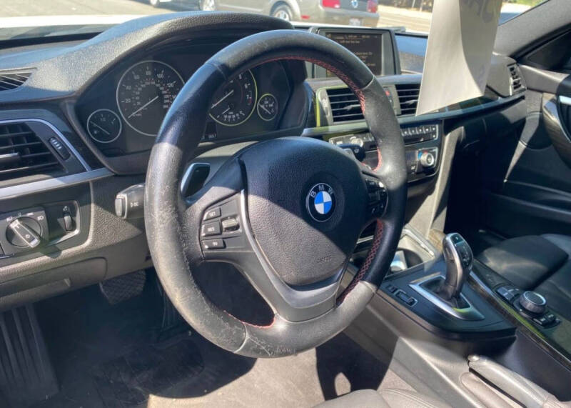 2016 BMW 3 Series 328i