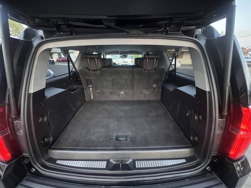 2018 Chevrolet Suburban LT