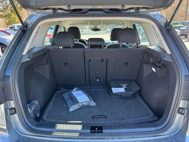 2025 Volkswagen Taos S 4Motion