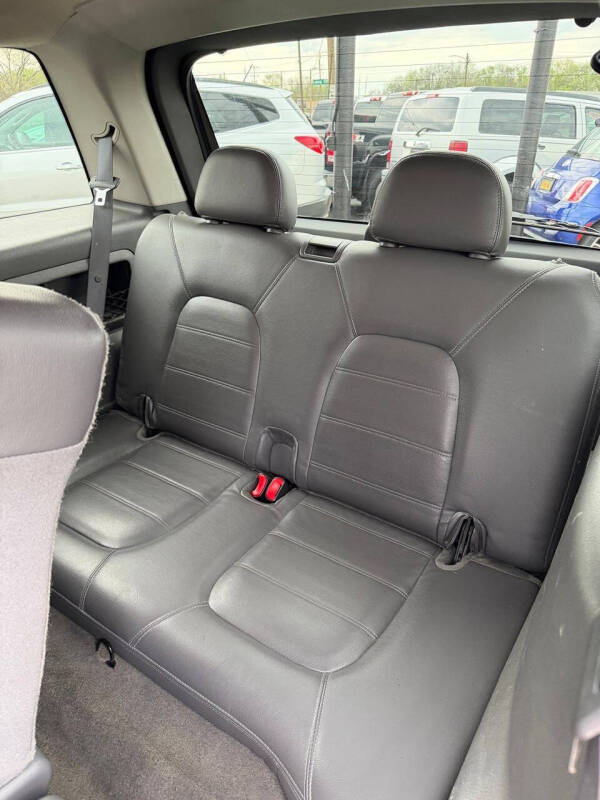 2003 Ford Explorer XLT