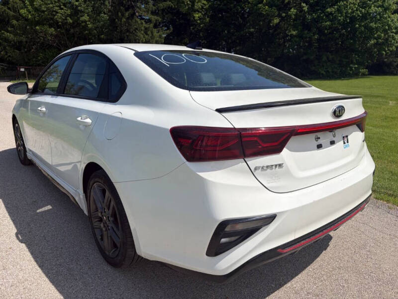 2021 Kia Forte GT Line
