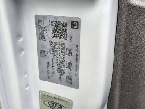 2025 GMC Savana 2500