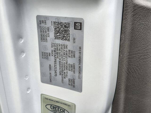 2025 GMC Savana 2500