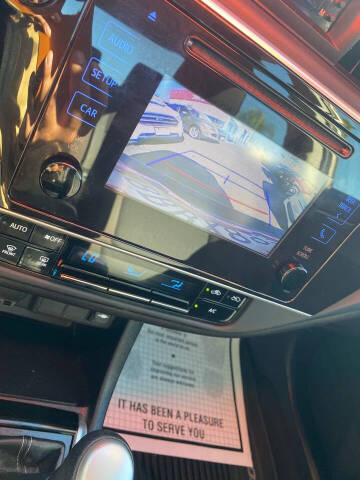 2018 Toyota Corolla LE